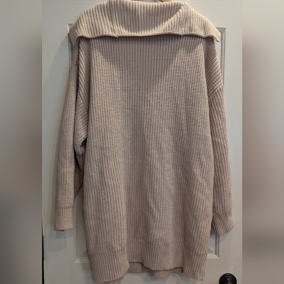 Open Front Oversized Pink Knit Cardigan - Picture 6 of 6